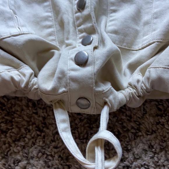 We the free crop top - Picture 2 of 5